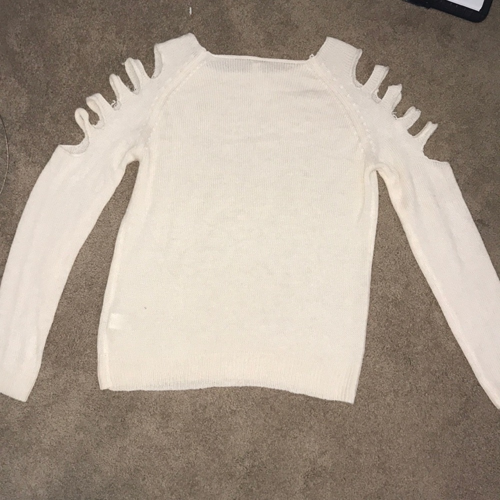 Small White Sweater - Picture 5 of 5